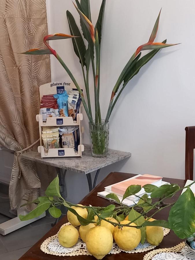 Affittacamere Da Carla Bonassola Bagian luar foto